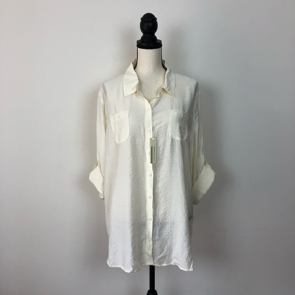 Van Heusen Tops - NWT Van Heusen Blouse